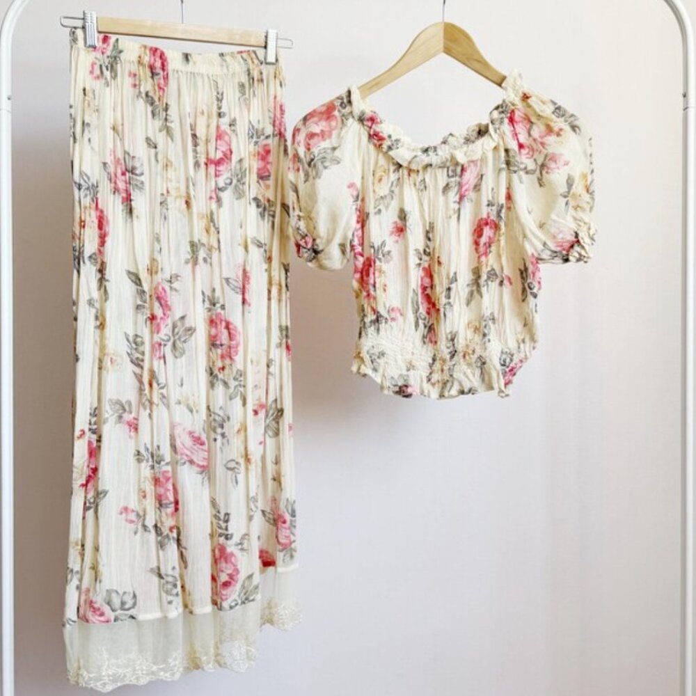 Vintage 1990s Le Chateau Peasant Style 2 Piece Blouse and Skirt Set